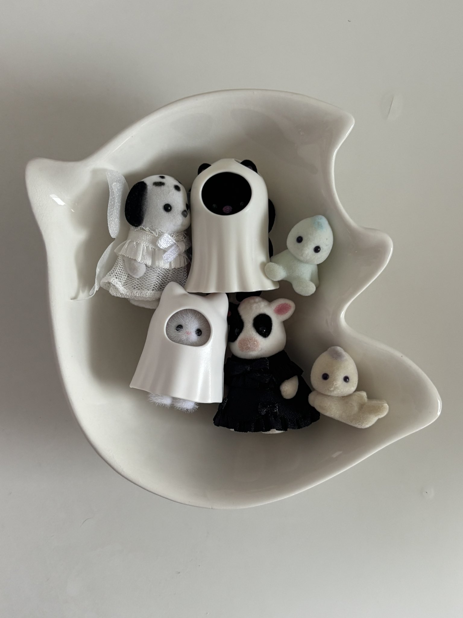 Monochrome Sylvanian Halloween Babies